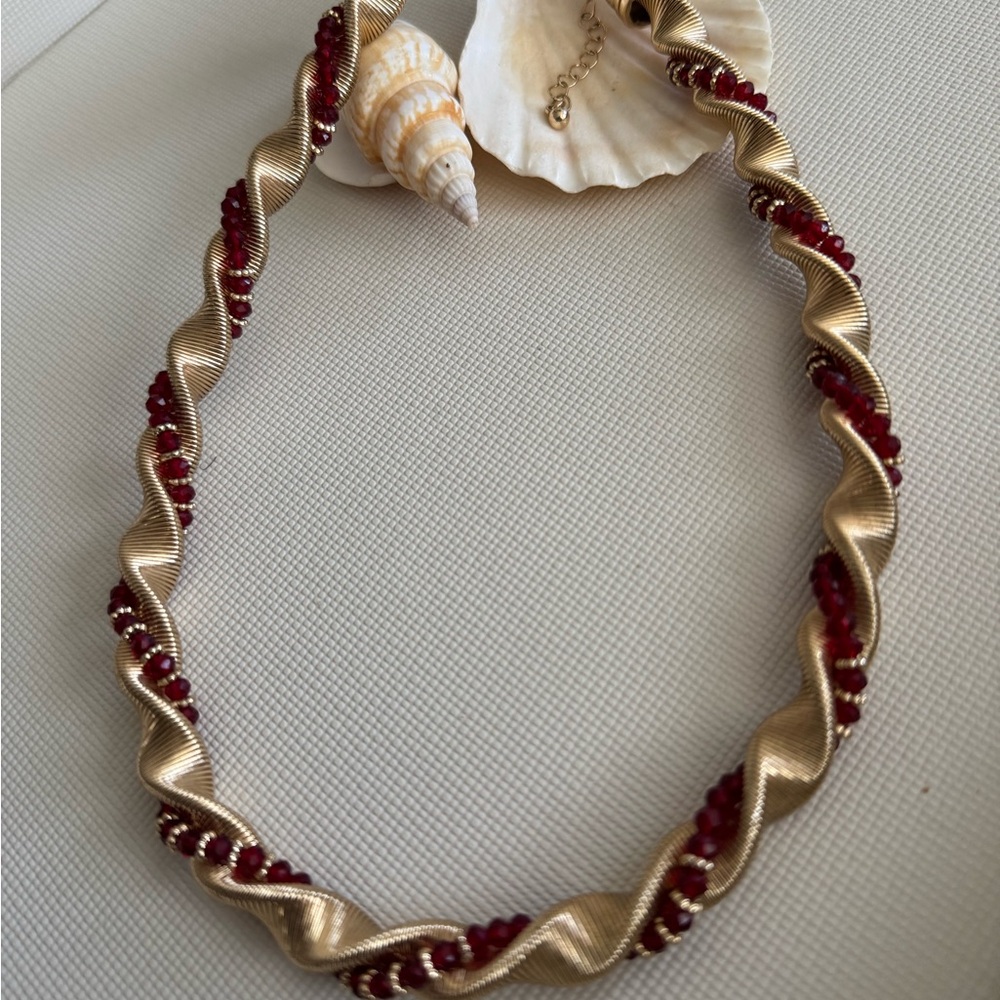 Vintage Gold and Red Twisted Necklace
